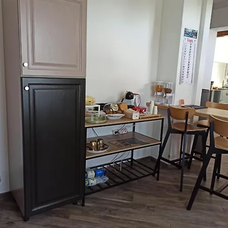 B&bees Vendégház Rocca Ranieri