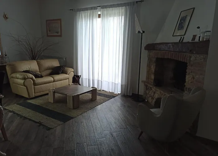 B&bees Gasthuis Rocca Ranieri